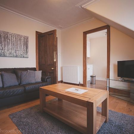 Bright & Airy Two Bed Set In Granite Lägenhet Aberdeen Exteriör bild